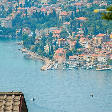 Apartamento Sea View Retreat With 170Mbps Wifi And Sunny Balcony Kastav Exterior foto