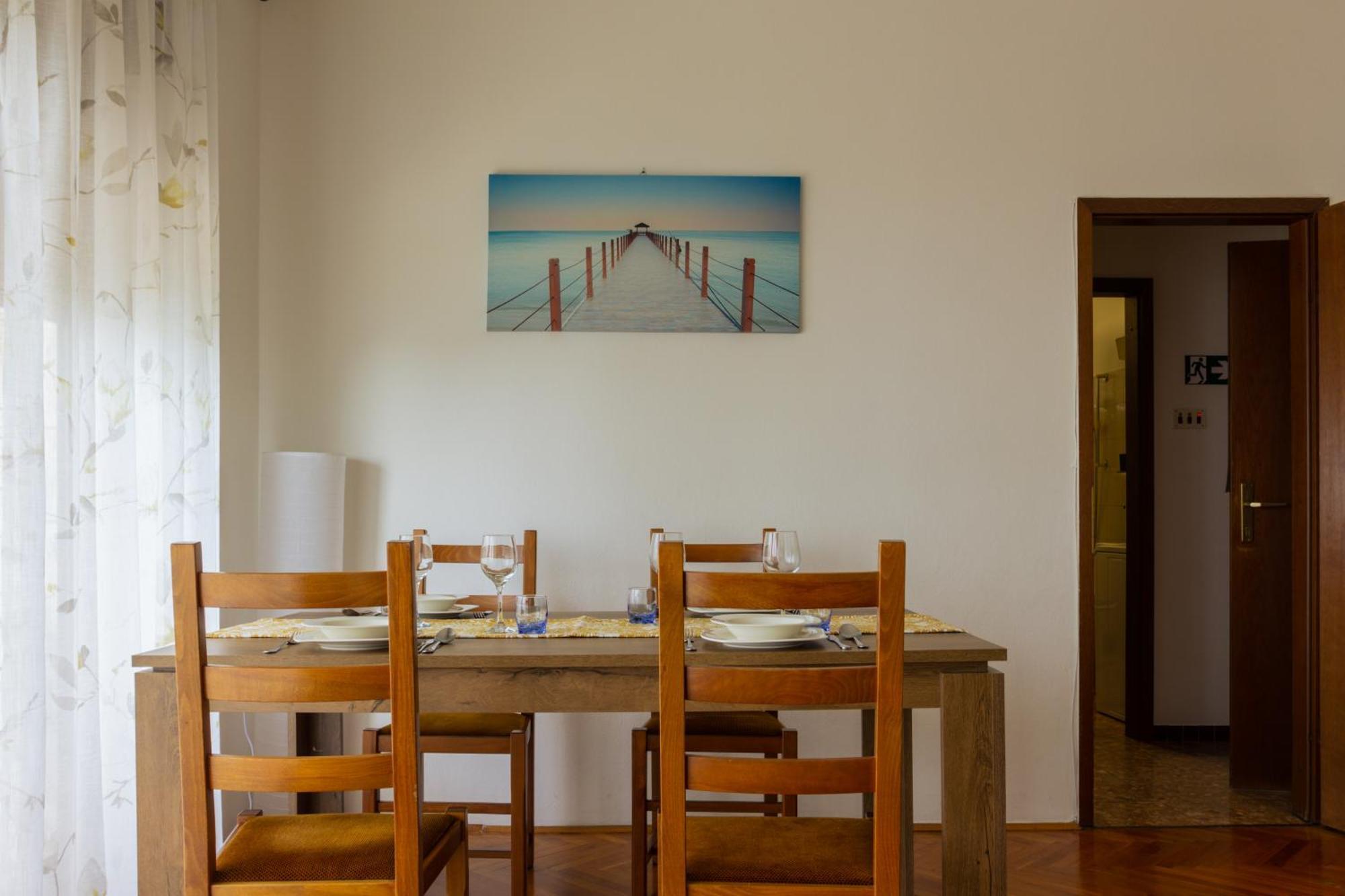 Apartamento Sea View Retreat With 170Mbps Wifi And Sunny Balcony Kastav Exterior foto