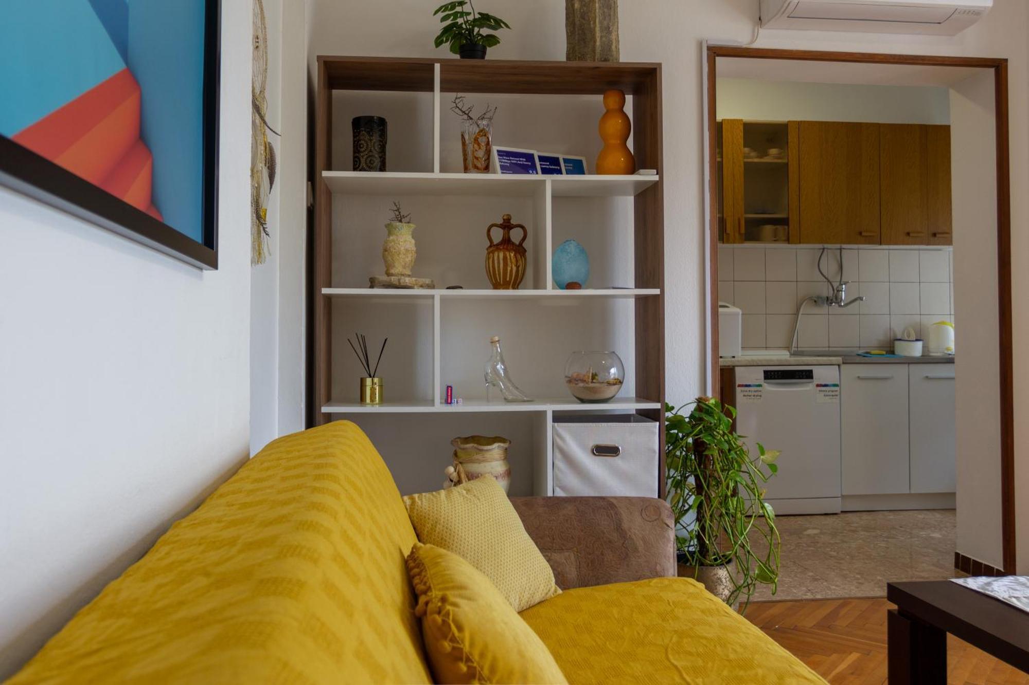 Apartamento Sea View Retreat With 170Mbps Wifi And Sunny Balcony Kastav Exterior foto